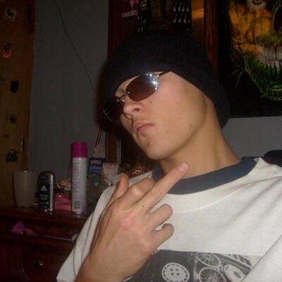 Profile Picture of Brandon Carpenter (@BRABB1989) on Twitter