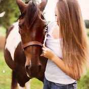 Profile Picture of Bailey Schultz (@countrysinmyblood) on Youtube