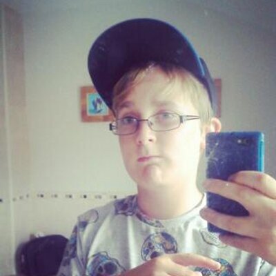 Profile Picture of Mike Davidson (@Tammie12345678) on Twitter