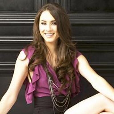 Profile Picture of Rowan Aaliyah Moore (@RowanAMoore) on Twitter