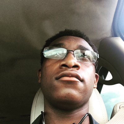 Profile Picture of KingNerd (@AndreBooth9) on Twitter