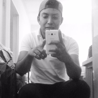 Profile Picture of Richard Chavarria (@Cardona_R10) on Twitter