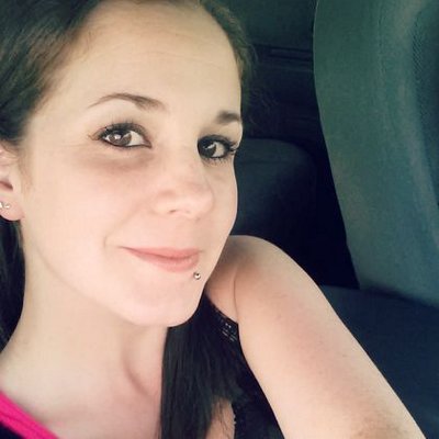 Profile Picture of Laura Leach (@l_leach5) on Twitter