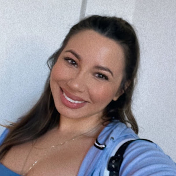 Profile Picture of Jean Keller (@jmariekeller93) on Poshmark
