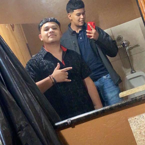 Profile Picture of Sebastian Ballesteros (@sebastianbal310) on Poshmark