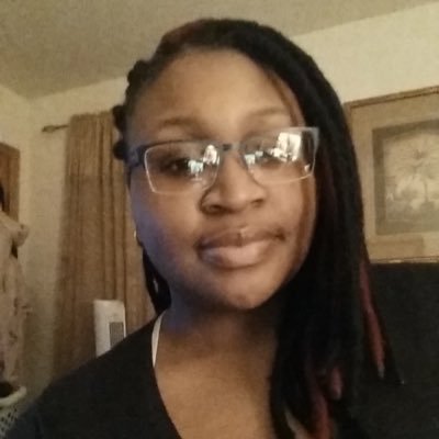 Profile Picture of T Dawnshay (@Nikes_N_Coach) on Twitter