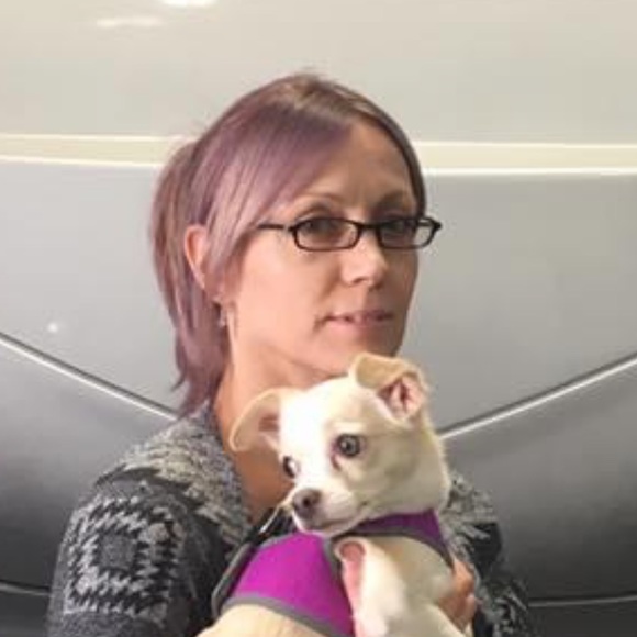 Profile Picture of Lisa Rankin (@blackgerber) on Poshmark