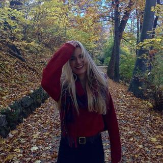 Profile Picture of Izzy Beard (@izzy.beard.3) on Facebook