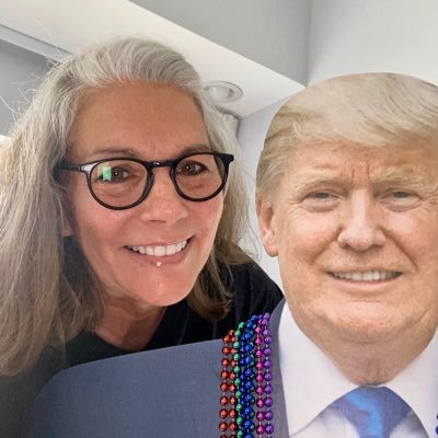 Profile Picture of Laurie Mandy (@LaurieMandy13) on Twitter