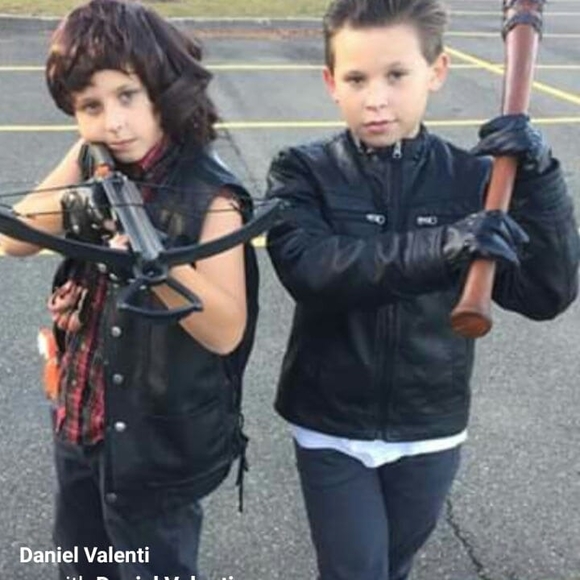 Profile Picture of Daniel Valenti (@danielvalenti) on Poshmark