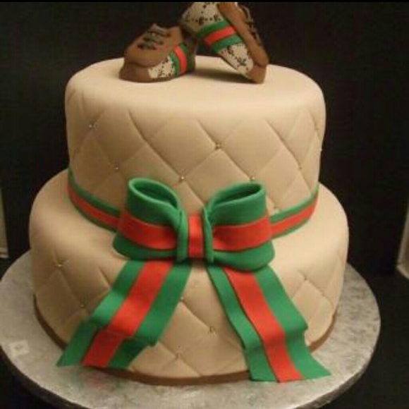 Profile Picture of Emerald Baker (@baker72360) on Poshmark