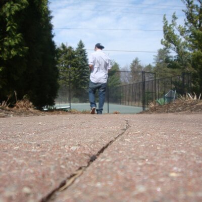 Profile Picture of Jonah Roberts (@JonahERoberts) on Twitter