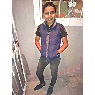 Emmanuel Lomeli - Facebook Profile Picture of Emmanuel Lomeli (@emmanuel.lomeli.77) on Facebook