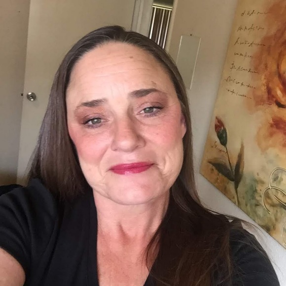 Profile Picture of Cyndy Payne (@cyndypayne) on Poshmark