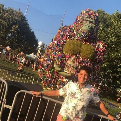 Profile Picture of John De La Cruz (@jabondaylaacruz) on Twitter