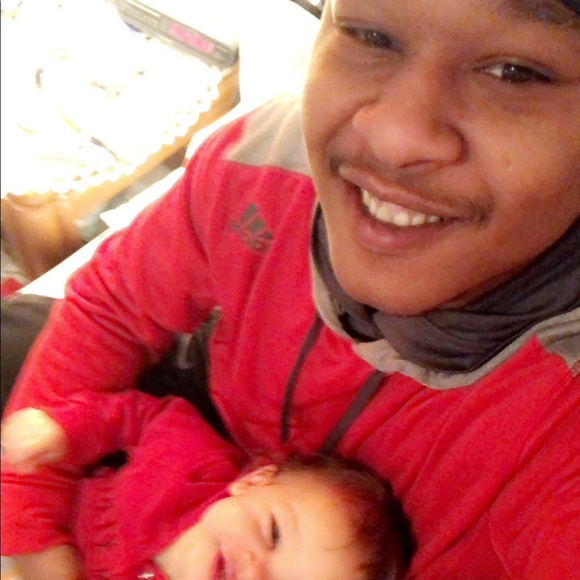 Profile Picture of Charles Webb (@charleswebb2018) on Poshmark