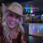 Profile Picture of Chloe Byrd ♡ (@chloebyrddd) on Instagram