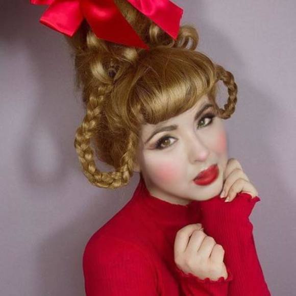 Profile Picture of Lizeth Portugal (@portugaliz) on Poshmark