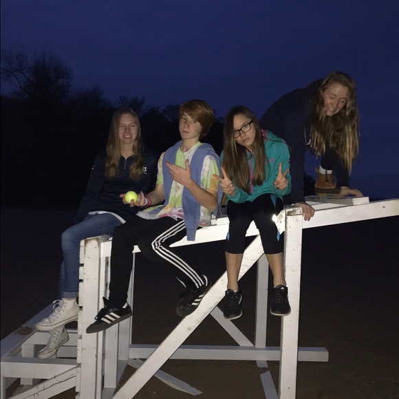 Maddie Canady - Poshmark Profile Picture of Maddie Canady (@maddiecanady) on Poshmark