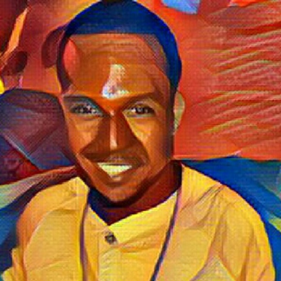 Profile Picture of Michael Carthan (@michaelcarthan) on Poshmark