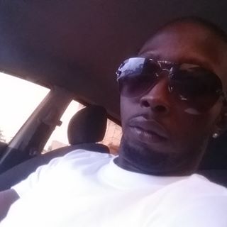 Profile Picture of Travis David (@kartel0) on Facebook