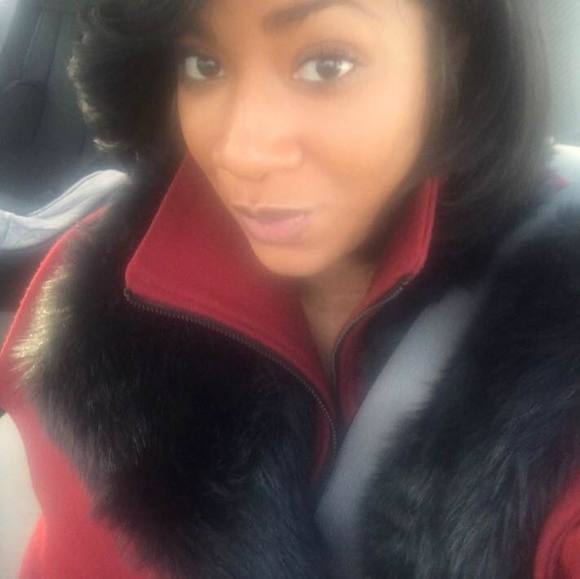 Profile Picture of Simone Springer (@simone1612) on Poshmark