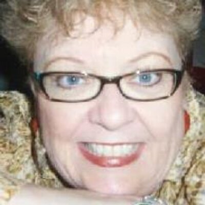 Profile Picture of Cindy McIntosh (@rolandnfrogmore) on Twitter