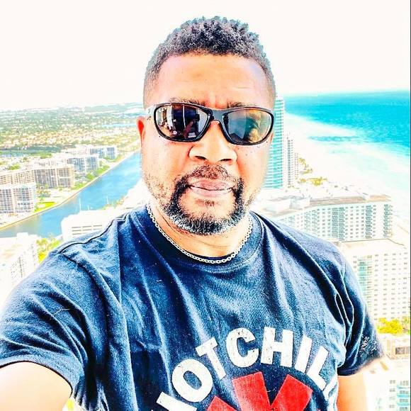 Profile Picture of Derrick Raley (@smokey_dee44) on Poshmark