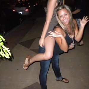 Profile Picture of Carlyn Anderson (@carlyndenae) on Myspace