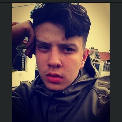 Profile Picture of BarbarDuRif (@AdamHuss212) on Twitter