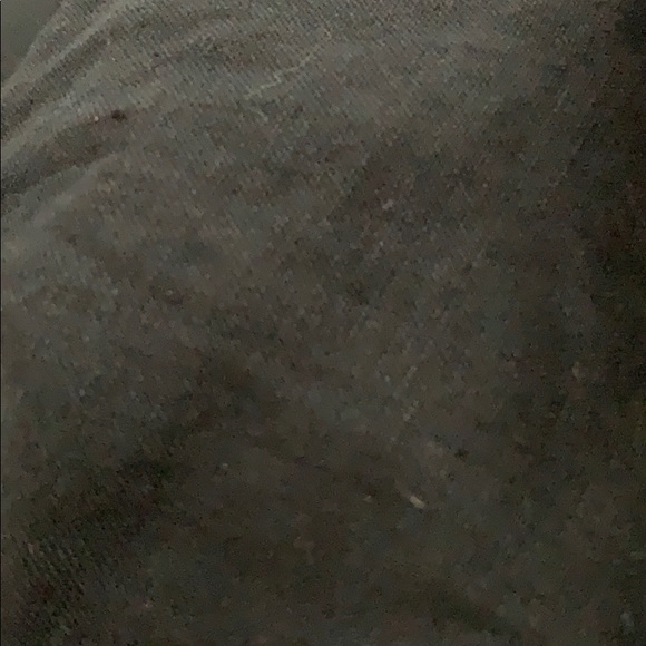 Profile Picture of Laura Craigmiles (@lauracraigmiles) on Poshmark