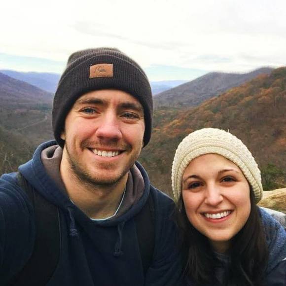 Profile Picture of Elisabeth Savvides (@esavvides) on Poshmark