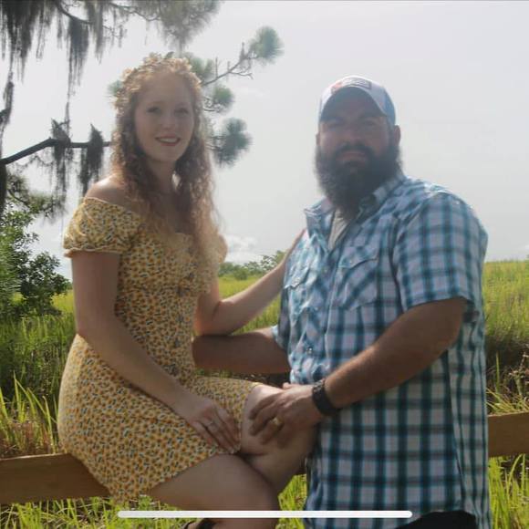 Profile Picture of Chelsea Levister (@jarian08) on Poshmark