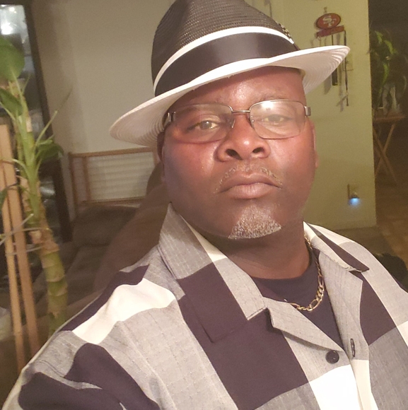 Profile Picture of Amos Jones jr. (@amosjonesjr) on Poshmark