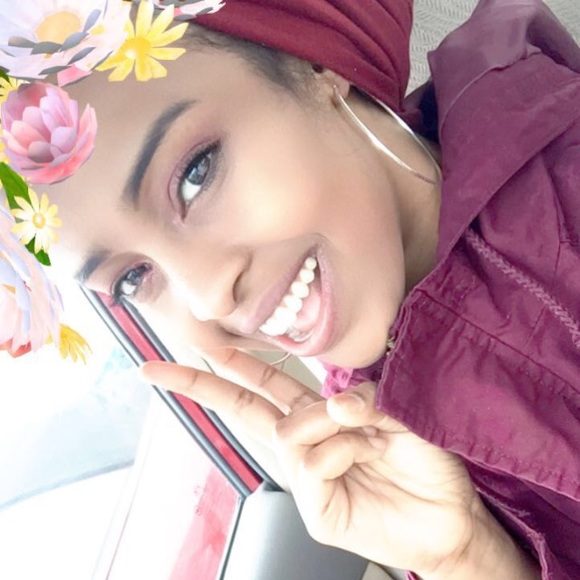 Profile Picture of Hani Mohamed (@hani3324) on Poshmark
