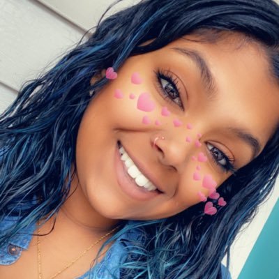 Profile Picture of Alysha Punchihewa (@Alyshaak99) on Twitter