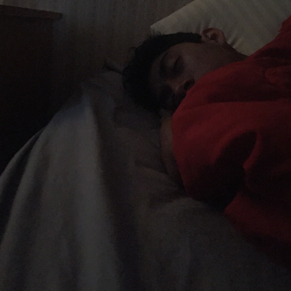 Profile Picture of Ozzy Alverdin (@ozzy0102) on Poshmark