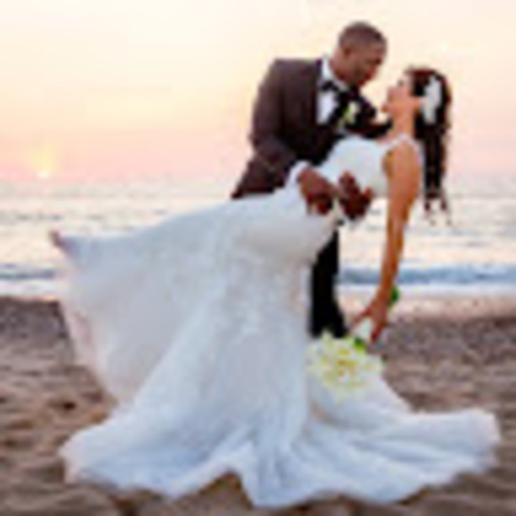 Profile Picture of Parisa Ilchi-bradley (@pilchibradley) on Poshmark