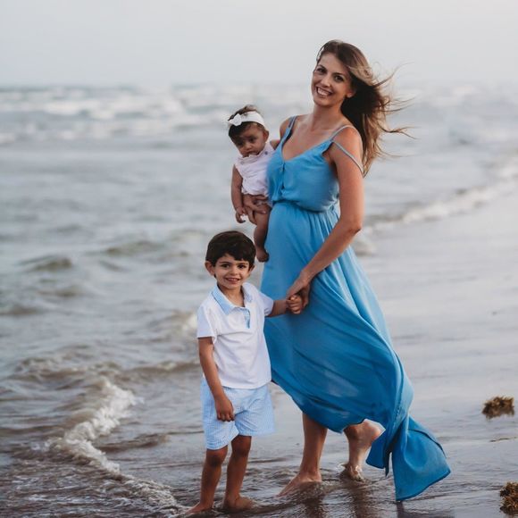 Profile Picture of Candace Amini (@cmoore0208) on Poshmark