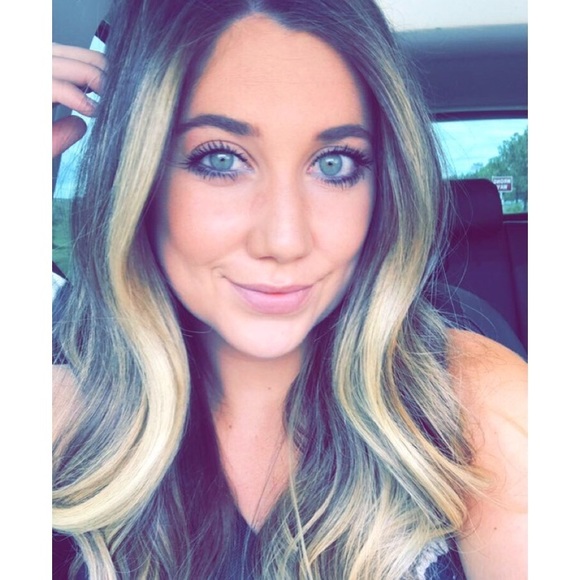 Profile Picture of Katelyn Mackoul (@kateymack) on Poshmark