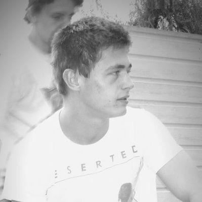 Profile Picture of Tobias Jones (@tobiasjones182) on Twitter
