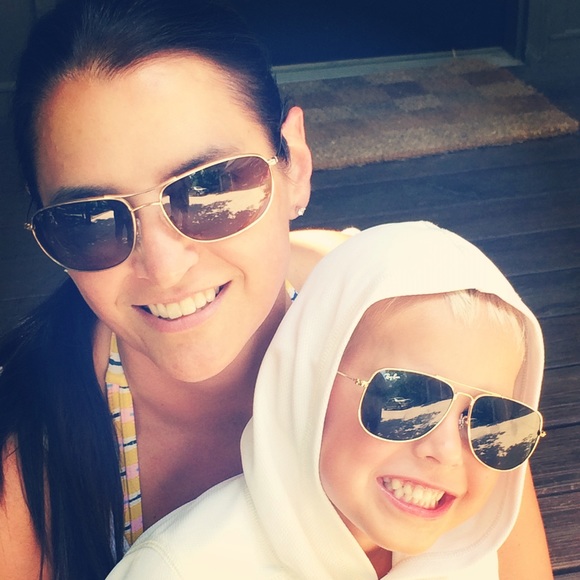 Profile Picture of Lerryn Trzcinski (@lerrynski) on Poshmark