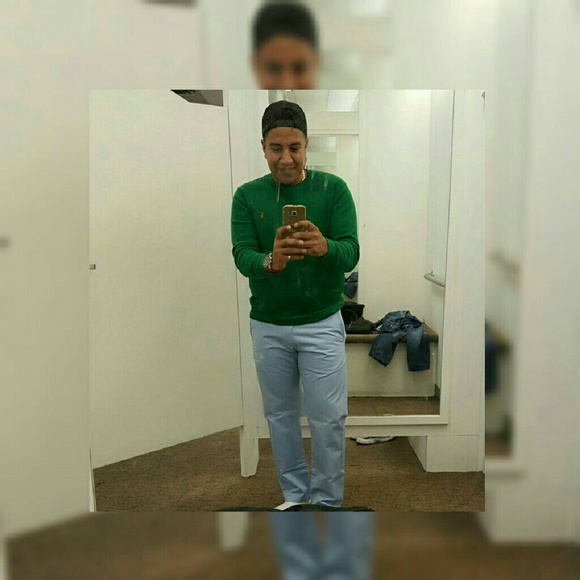 Profile Picture of Omar Vera (@maicky) on Poshmark