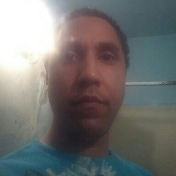 Randy Breesawitz - Poshmark Profile Picture of Randy Breesawitz (@rune81) on Poshmark