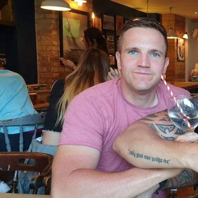 Profile Picture of Alex (@webber8739) on Twitter