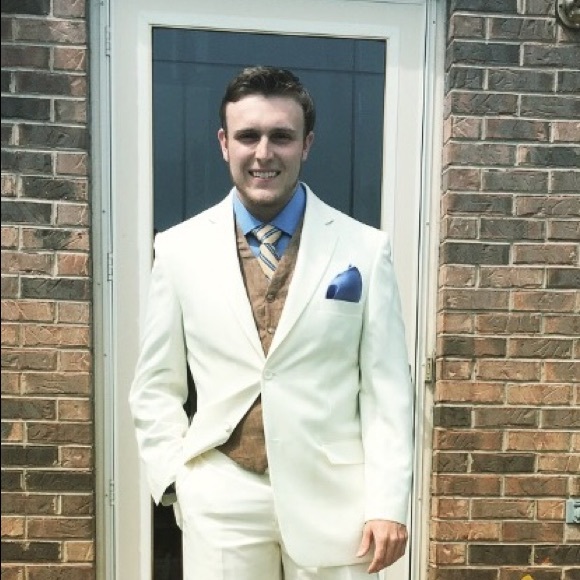 Profile Picture of Grant Bacon (@cherokees21) on Poshmark