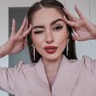 Profile Picture of   Tresnickova (@tresnickova)... (@tresnickova) on Tiktok