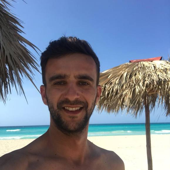 Profile Picture of Tomce Blazeski (@tomcepp) on Poshmark