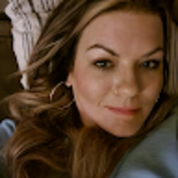 Profile Picture of Kim Mims (@kimmims762) on Poshmark