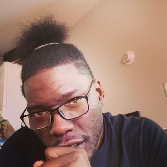 Profile Picture of Cedric Clark (@cedricclark105) on Poshmark